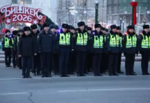 Более 12 тысяч милиционеров обеспечат правопорядок в новогоднюю ночь