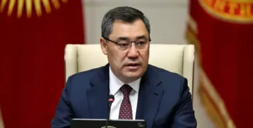 Садыр Жапаров обеспокоен атакой на резиденцию Владимира Путина Главная