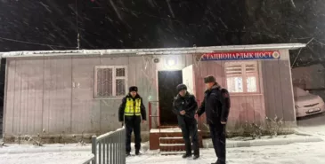 Глава ГУОБДД раскритиковал инспекторов на посту Сосновка Главная