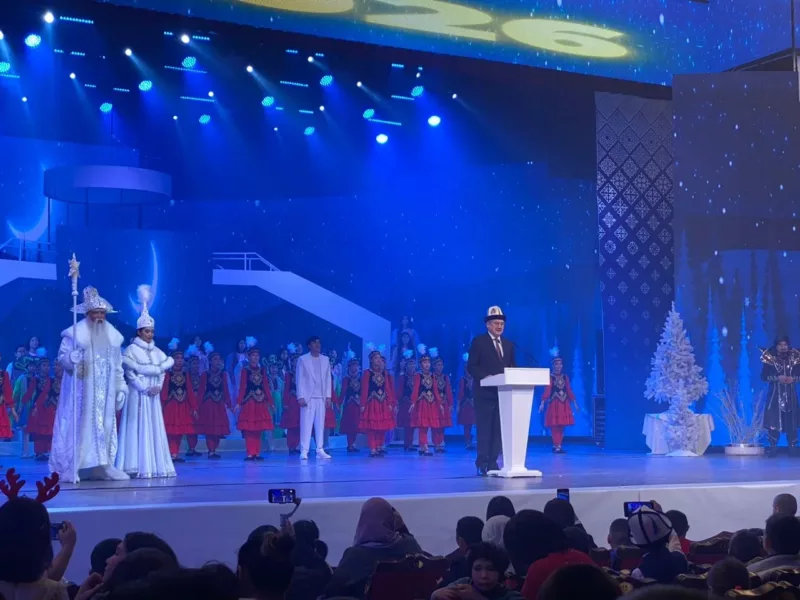 Whatsapp image o0hsfpf. Max 2560x1440. Format webp. Jpegquality 90 бишкекте балдарга арналган президенттик балаты майрамы өттү