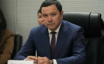 Каныбек Досмамбетов назначен министром здравоохранения