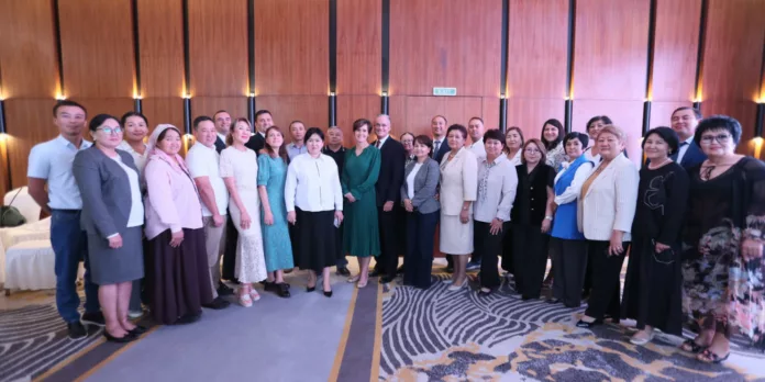 cf10b2b8ca679d5ef79776490c2a18f3