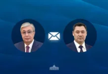 Президент Казахстана поздравил Садыра Жапарова с успешным проведением выборов в ЖК