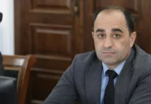 Рамиз Алиев: В Бишкеке достаточно автобусов