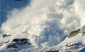 Штормовое предупреждение. В горных районах ожидается сход лавин