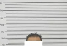 Житель Баткена отдал 1,5 млн сомов мужчине, который пообещал освободить его отца из тюрьмы и пропал