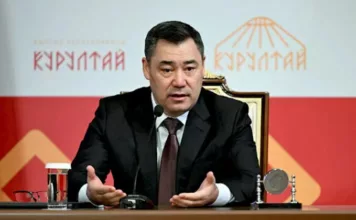 Садыр Жапаров поблагодарил Камчыбека Ташиева за решение вопросов с государственной границей