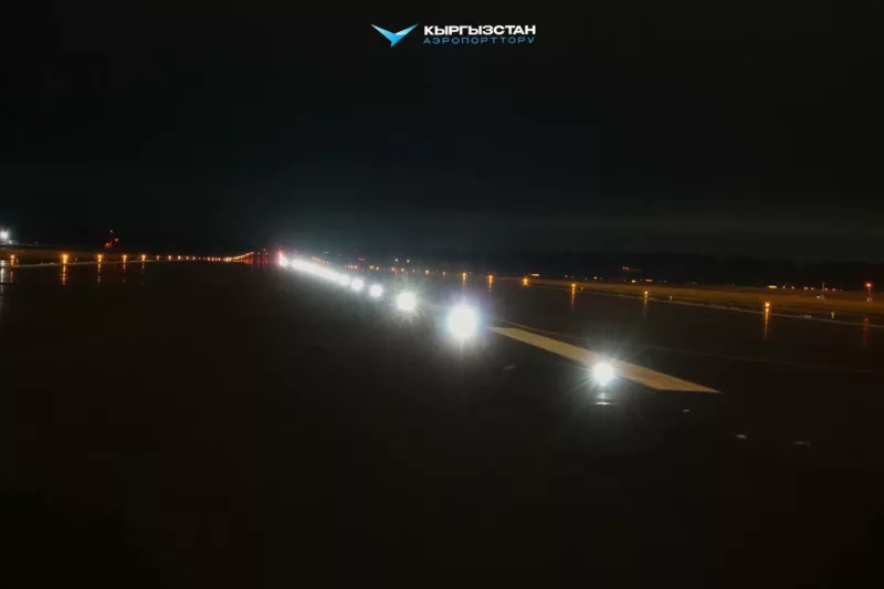 Photo 2025 12 30 11 40 23 3 "туман больше не преграда". В аэропорту "манас" устанавливают современную светосигнальную систему