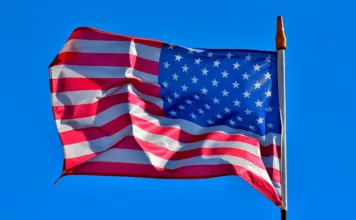 США депортировали в 2025 году 2,5 млн иностранцев