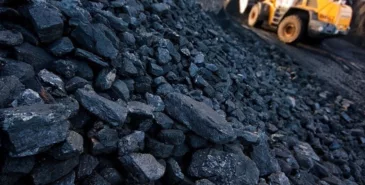 Кабмин ввел полугодовой запрет на вывоз угля автотранспортом Главная