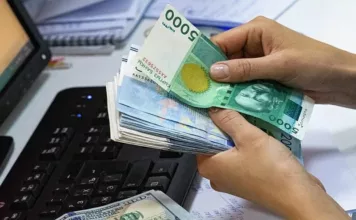 Средняя зарплата в Бишкеке выросла и составила 54 618 сомов