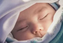 Под Новый год в Кыргызстане прошло 364 родов, из них – четыре двойни. Об этом сообщили в пресс-центре Минздрава