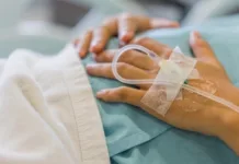 Кыргызстан намерен остановить рост материнской смертности