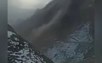 В Кара-Кульджинском районе сошел оползень