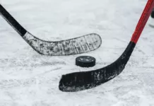 В Бишкеке прошло торжественное открытие молодежного чемпионата мира по хоккею