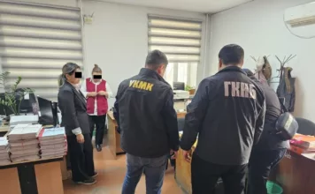 ГКНБ задержал сотрудников Административного суда Ошской области за трудоустройство «мертвых душ»