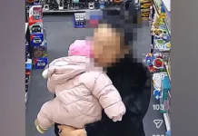 Супружеская пара с 4-месячным ребенком ходила по магазинам и тайно уносила вещи — их задержали