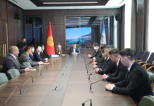 Камчыбек Ташиев принял сотрудников ГКНБ — победителей международного турнира