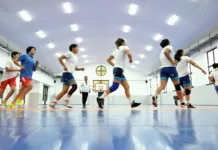 В кабмине хотят обязать каждого третьего кыргызстанца заниматься спортом. В том числе, его национальными видами