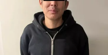 Милиционер и девушка задержаны в Бишкеке при получении 350 тысяч сомов Главная