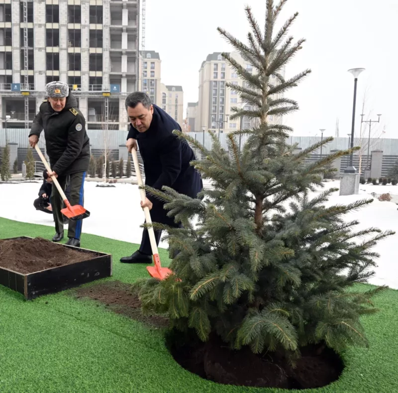 624059371 2584. Max 2560x1440. Format webp. Jpegquality 90 президент садыр жапаров открыл здание военно-медицинской службы гкнб