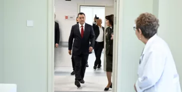 Президент Садыр Жапаров открыл здание Военно-медицинской службы ГКНБ Главная