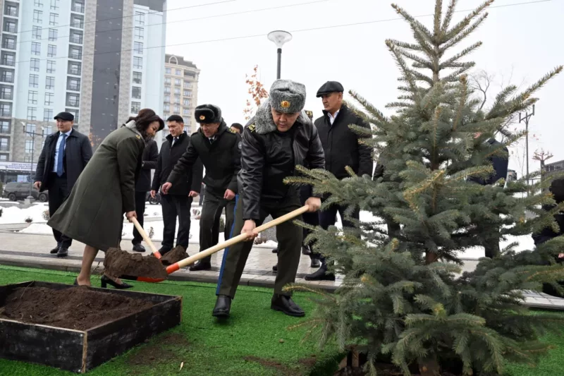 624482617 2584. Max 2560x1440. Format webp. Jpegquality 90 президент садыр жапаров открыл здание военно-медицинской службы гкнб