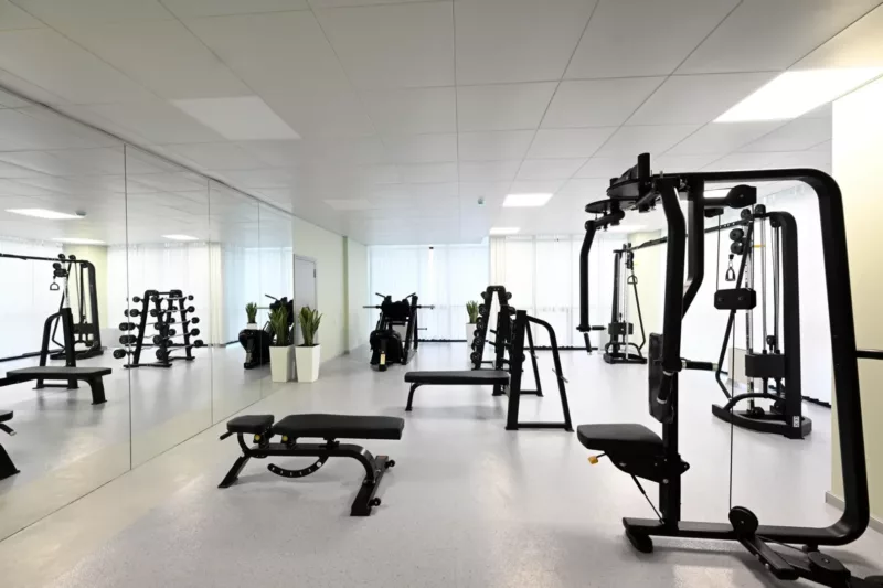 624627214 2584. Max 2560x1440. Format webp. Jpegquality 90 президент садыр жапаров открыл здание военно-медицинской службы гкнб