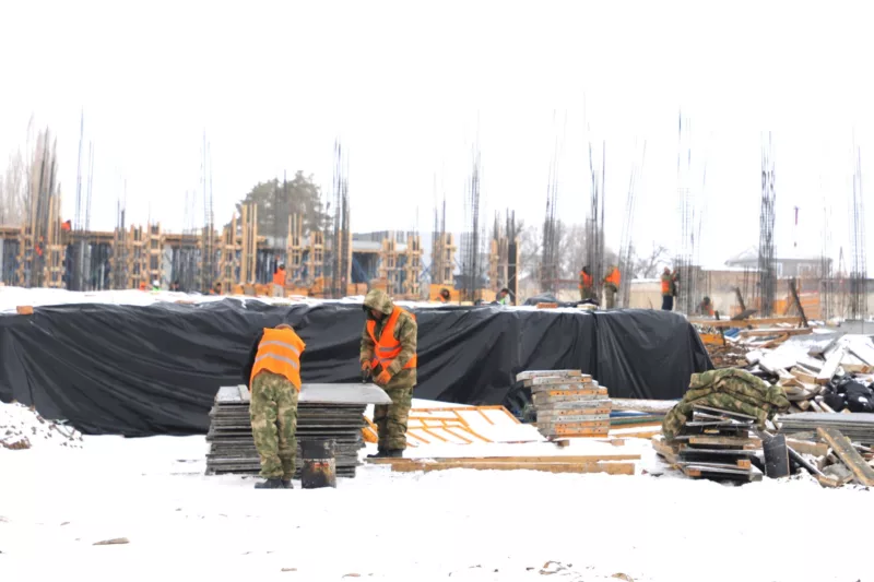 7aaf6d21 8f4c 41c4 8529 9179dc92ee81 талас шаарында “баластан” заманбап оюн-зоок борборунун курулушу жүрүүдө