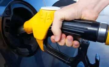 Цены на топливо в Кыргызстане снизились на 1-1,5 сома