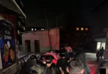 Следователи ОВД в Ошской области задержаны при получении взятки