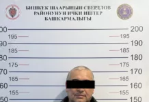 В Бишкеке задержан мужчина, угрожавший пистолетом другому водителю