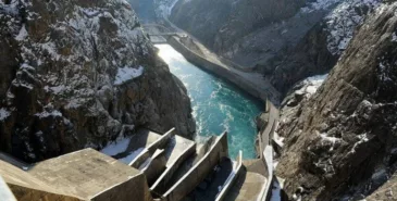 Воды в Токтогульском водохранилище стало меньше. Об этом сообщили в Министерстве энергетики Главная