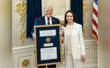 Трамп получил Нобелевскую премию мира. От оппозиции Венесуэлы.