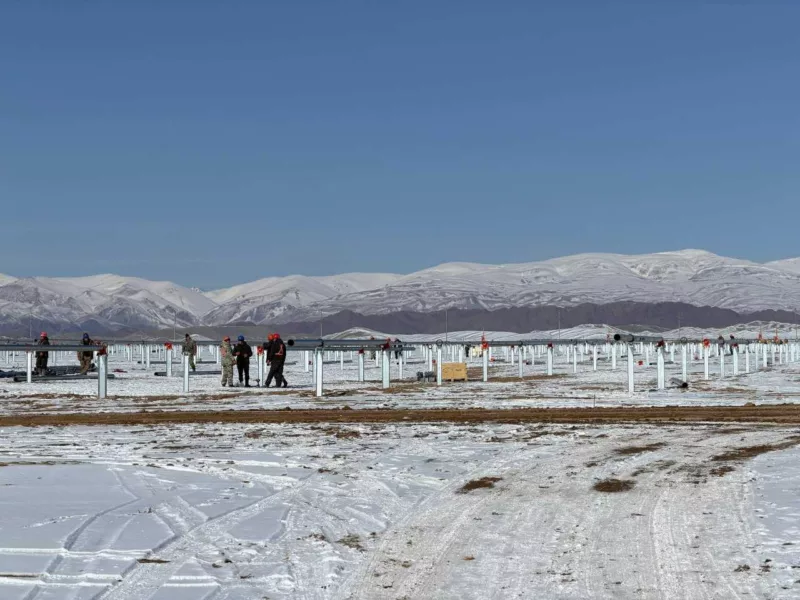 Photo 2026 01 26 09 02 50 главе минэнерго показали, как на иссык-куле строят две солнечные электростанции