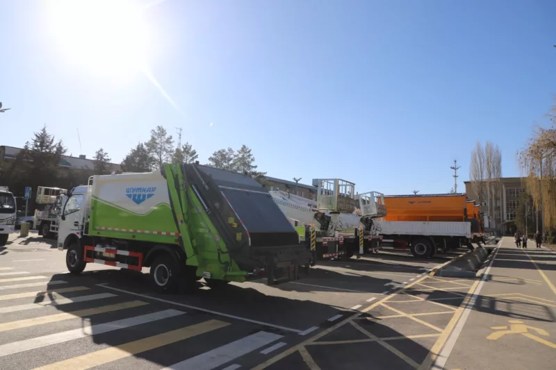 7 талас облусуна ата мекендик өндүрүштөгү 42 атайын техника тапшырылды