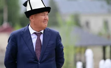 Мэр Оша передал подаренный ему внедорожник на баланс города