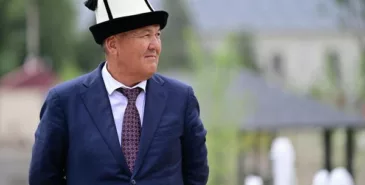 Мэр Оша передал подаренный ему внедорожник на баланс города Главная