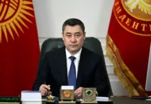 Садыр Жапаров выразил соболезнования президенту и премьеру Пакистана