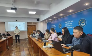 В Бишкеке медицинских специалистов обучили работе с ИИ