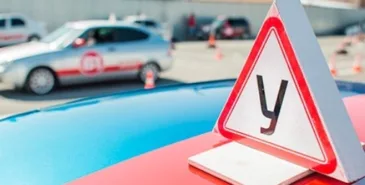 В Кыргызстане начался прием в госавтошколы Главная