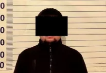 В Кара-Суу мужчина после тоя поссорился с младшим братом и убил его, сообщили в УВД Ошской области