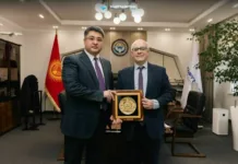 Бишкек менен Париж түз аба каттамдарын түзүү мүмкүнчүлүгүн талкуулады