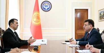 Спикер ЖК обсудил с послом РФ ключевые вопросы: мигранты, авто, партнерство Главная