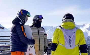 Садыр Жапаров показал Чанпэну Чжао зимний туризм Иссык-Куля