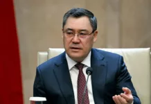 Садыр Жапаров запретил госслужащим заниматься политическими интригами