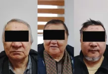 Задержаны трое подписавших обращение о проведении досрочных выборов президента. Их подозревают в организации массовых беспорядков