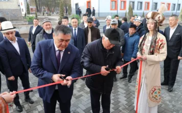 Камчыбек Ташиев открыл новый спортивный комплекс в Бишкеке