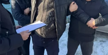 В Таласе за вымогательство взятки задержан заместитель прокурора Главная