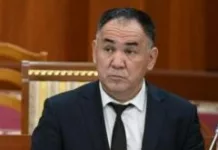 Алмасбек Абытов освобожден от должности представителя президента и кабинета министров в Жогорку Кенеше